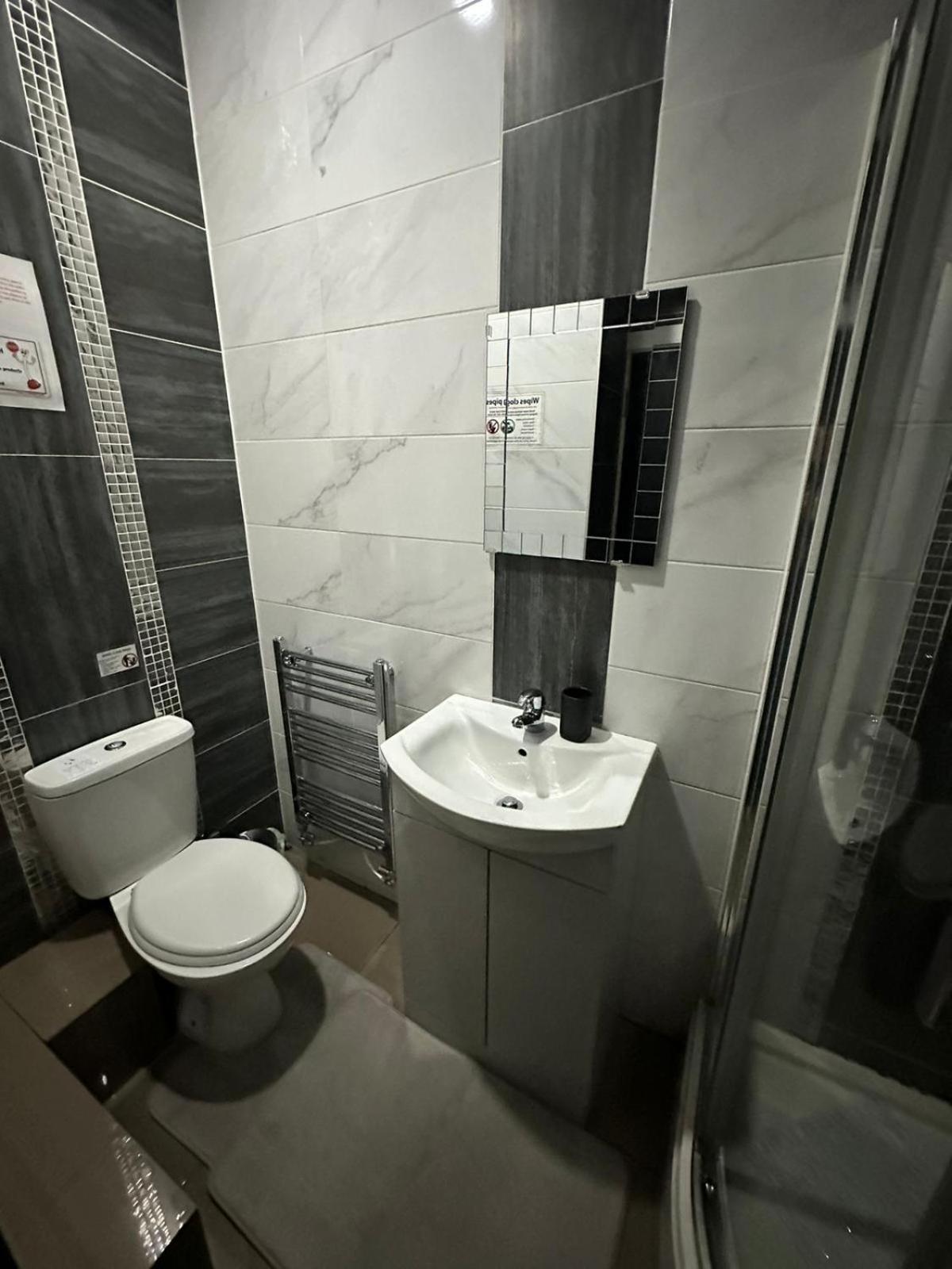 1 Bedroom Apartment With Hot Tub In Cardiff Zewnętrze zdjęcie